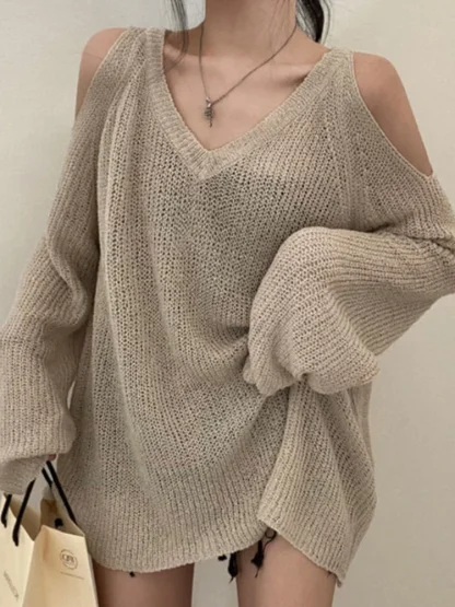 Retro V-neck Off Shoulder Sweater
