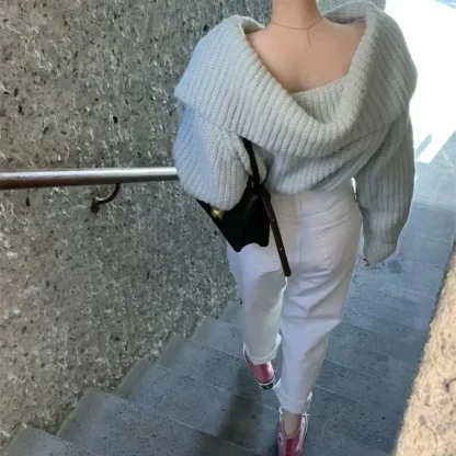Solid Zipper Off Shoulder Sweater - Image 3