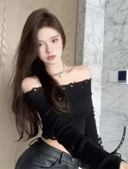 Slim Hollow Off Shoulder Sweater - Image 6