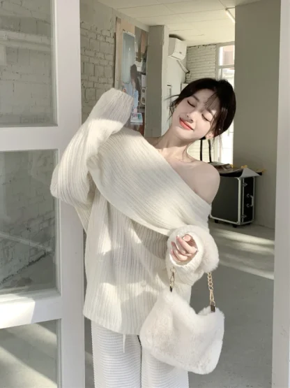 Oversized Elegant Off Shoulder Sweater - Image 5