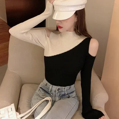 Knitted Colorblock Open Shoulder Sweater - Image 3