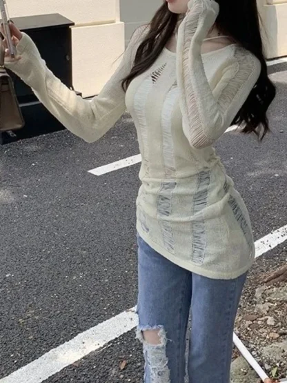 Hollow Ripped Off Shoulder Sweater - Image 7