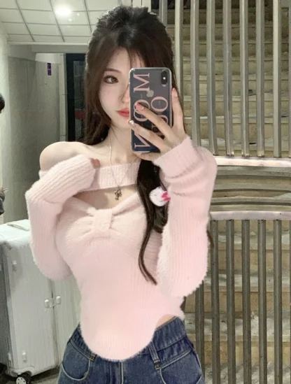 Elegant Pleated Off Shoulder Sweater - Image 7