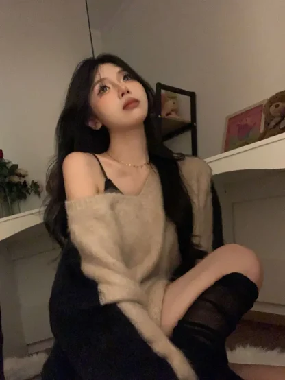 Cozy Colorblock Off Shoulder Sweater - Image 4