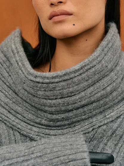 Oversized Solid Off Shoulder Sweater - Image 6