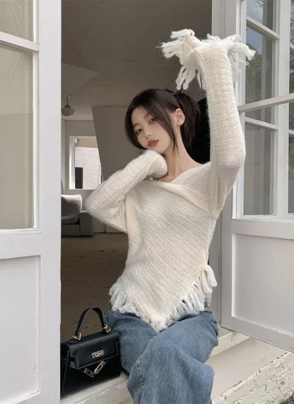 Elegant Tassel Off Shoulder Sweater - Image 7
