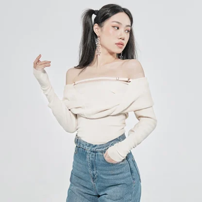 Slash Strap Off Shoulder Sweater - Image 3